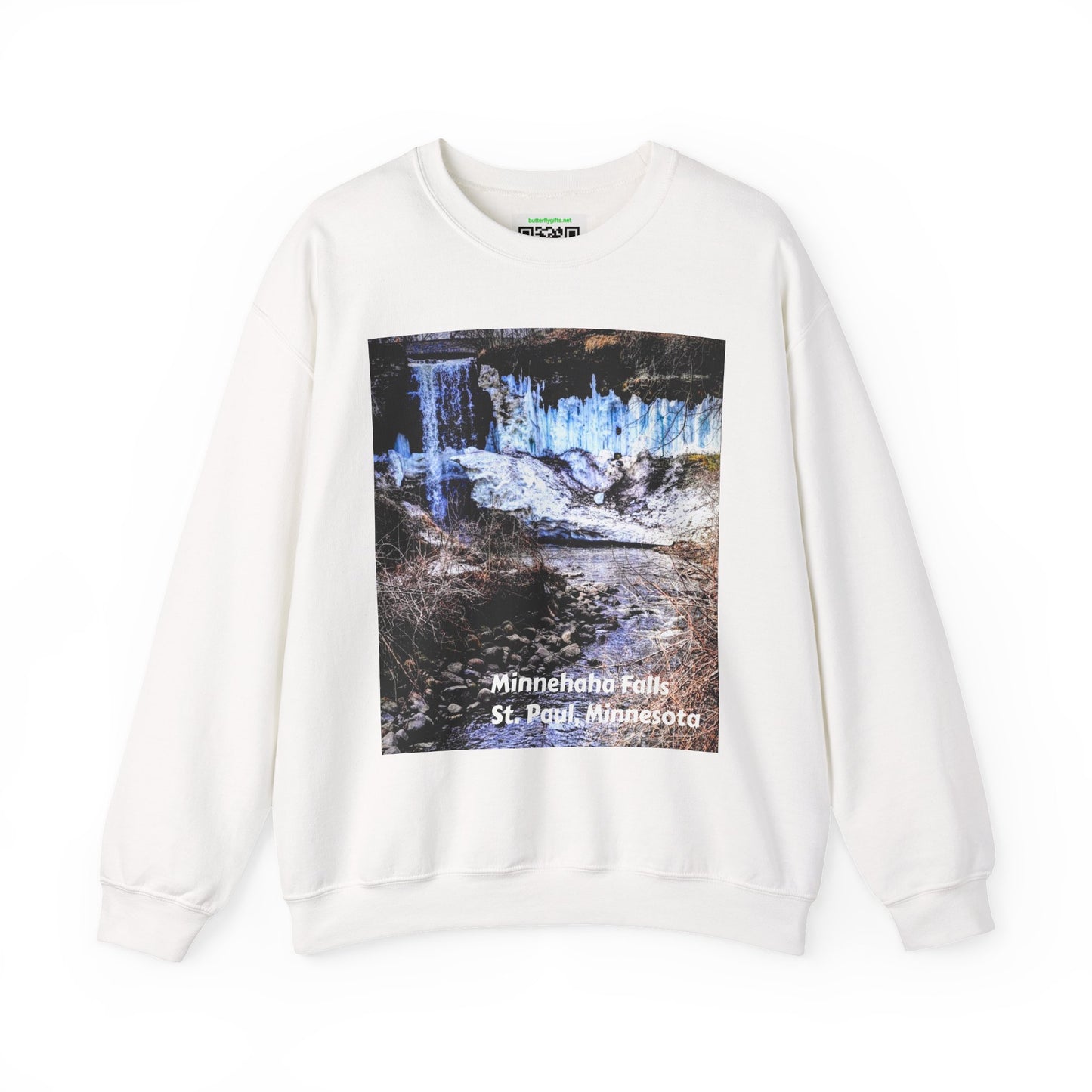 Scenic Minnesota Sweatshirt, Cozy Crewneck, Nature Lover Gift, Unisex Apparel, Vintage Travel Design, Comfortable Layering